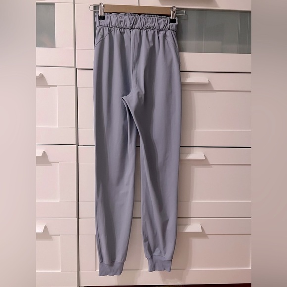 Lululemon Stretch High-Rise Jogger *Full Length - Picture 3 of 5
